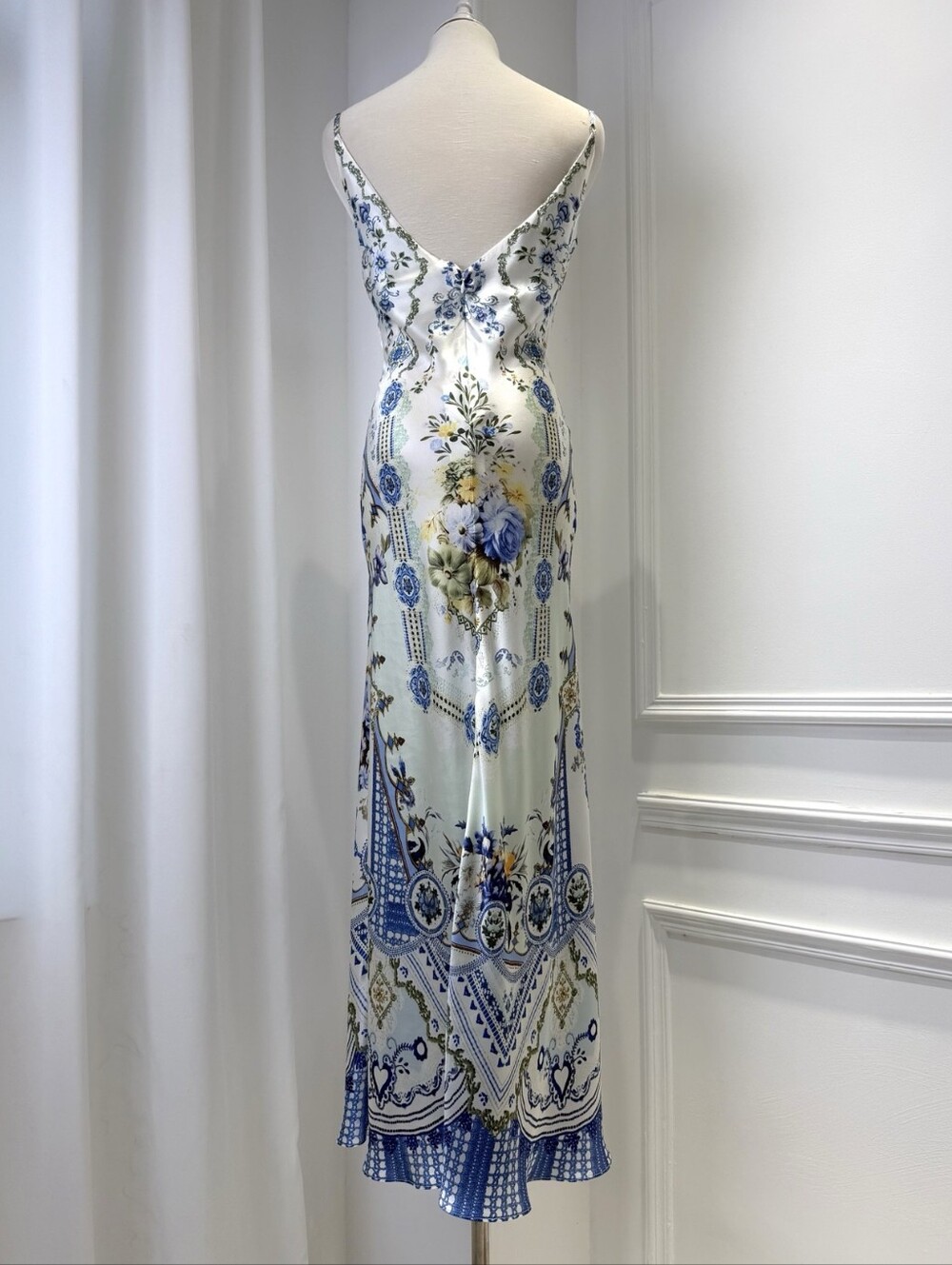 Camilla v neck full length bias slip dress In My homespun heart - Picture 9 of 13